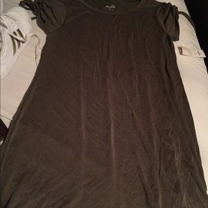 Never worn Francesca army green T shirt dress.